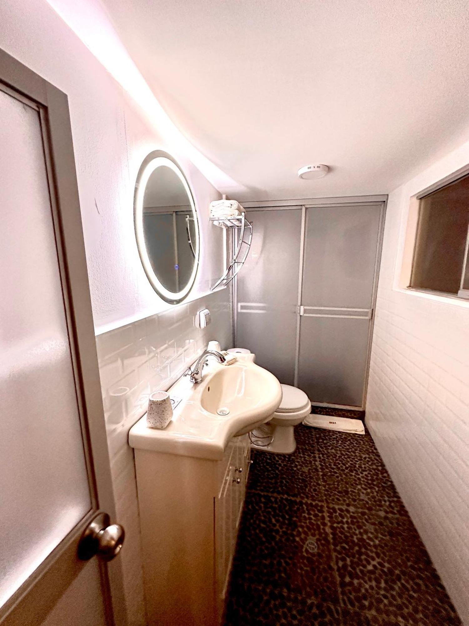 Blacky Hostel And Apartments (Adults Only) Cusco Ngoại thất bức ảnh