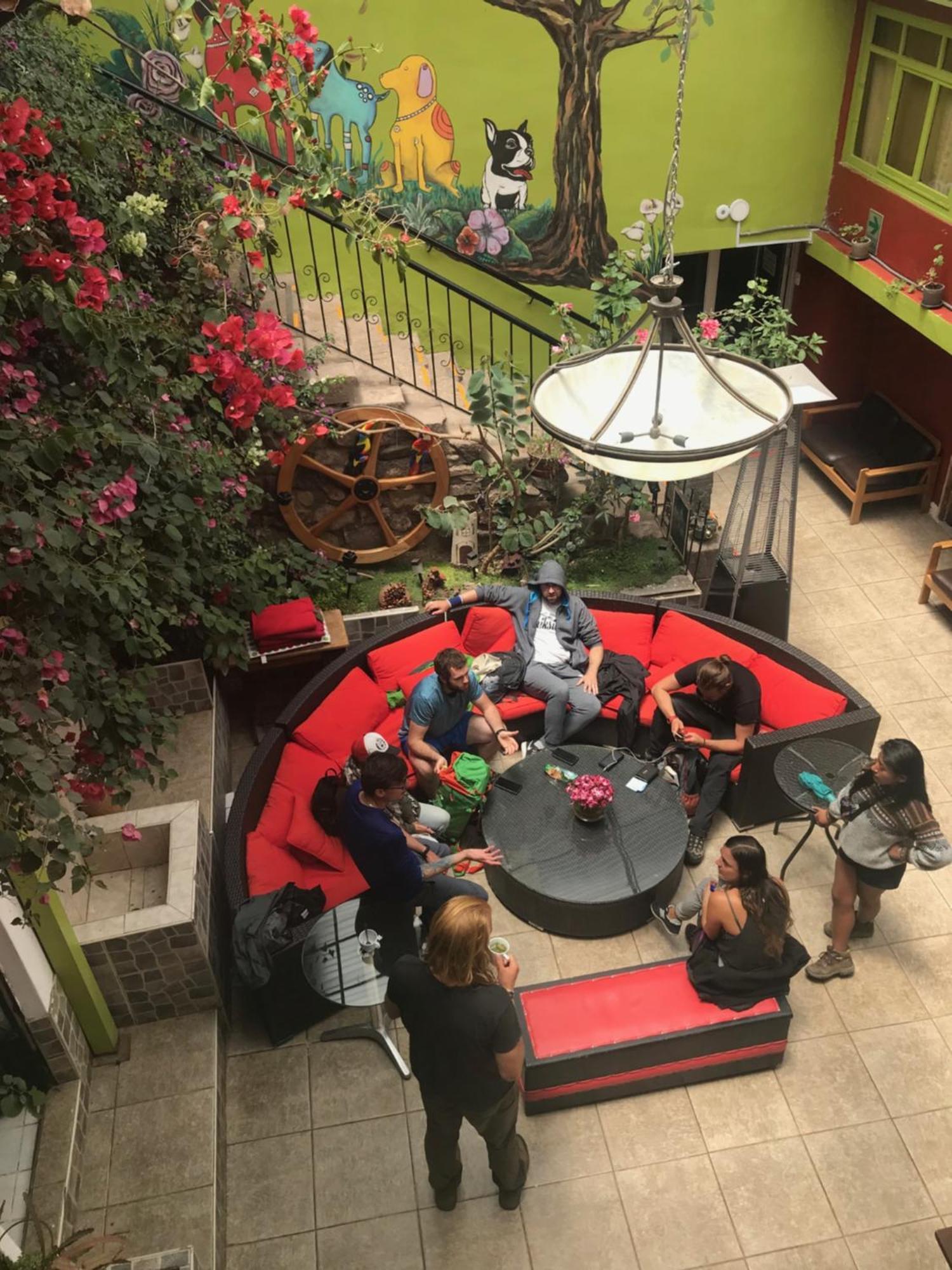 Blacky Hostel And Apartments (Adults Only) Cusco Ngoại thất bức ảnh