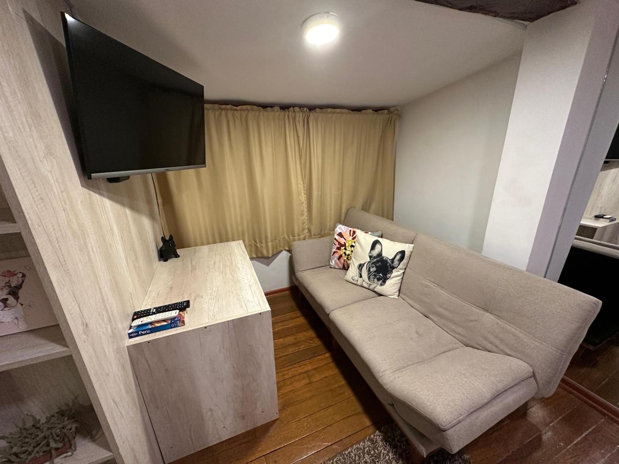 Blacky Hostel And Apartments (Adults Only) Cusco Ngoại thất bức ảnh